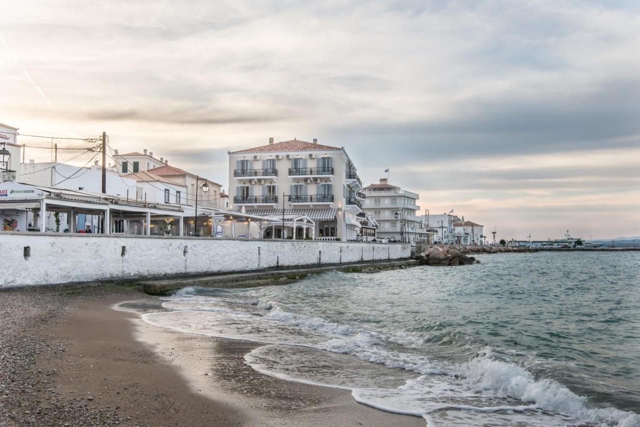 Klimis Hotel Spetses Town Exterior photo